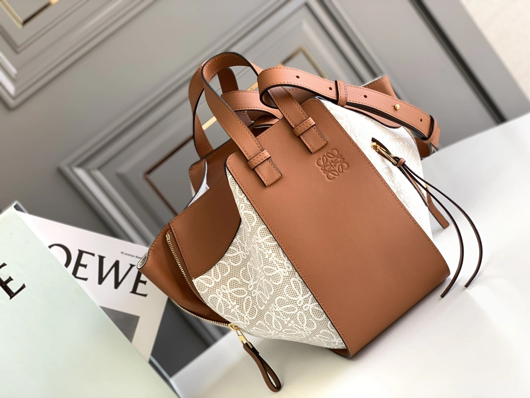 ZipUp Loewe Hammock Bags 67202