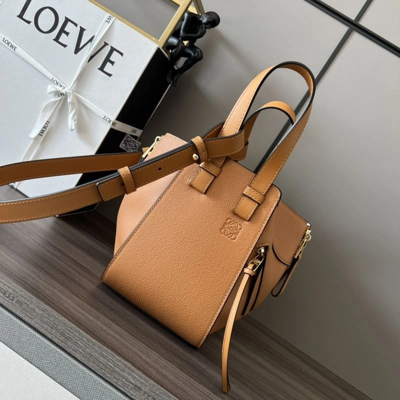 Loewe Hammock Bags Snug 61582