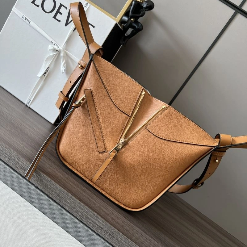 Loewe Hammock Bags Snug 61582