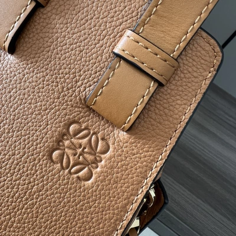 Loewe Hammock Bags Snug 61582