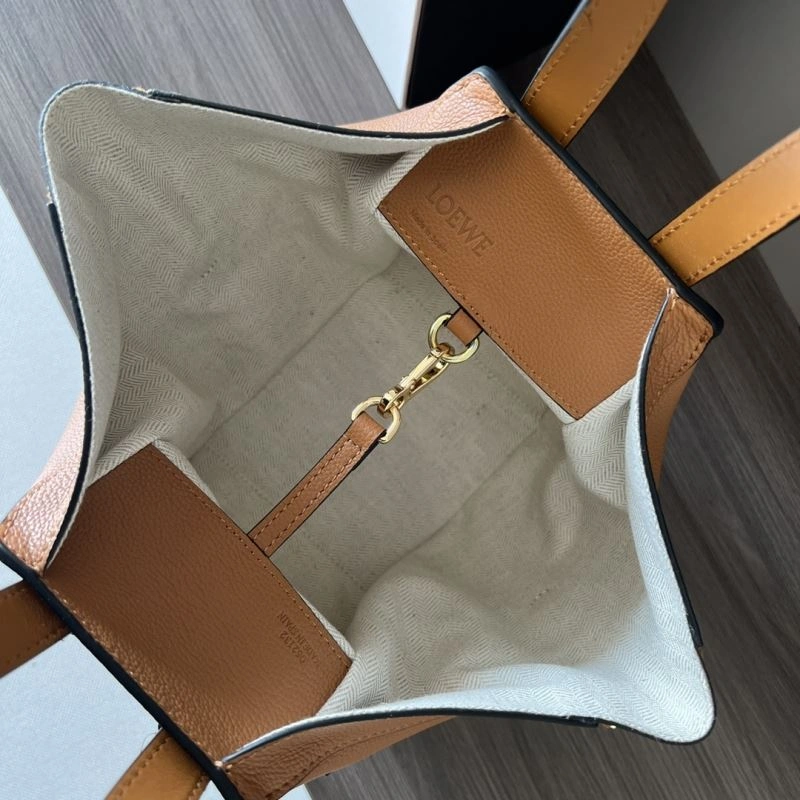 Loewe Hammock Bags Snug 61582