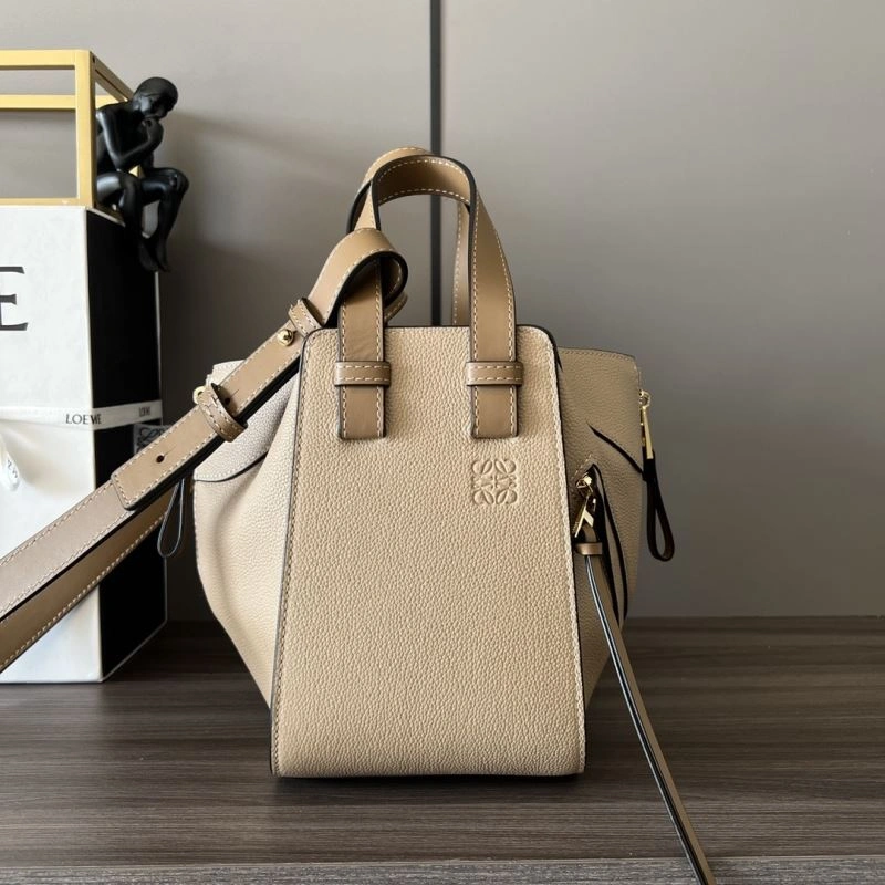 Snug Loewe Hammock Bags 61581