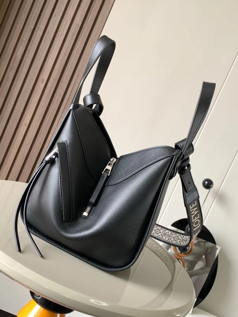 Loewe Hammock Bags SoftTouch 73156