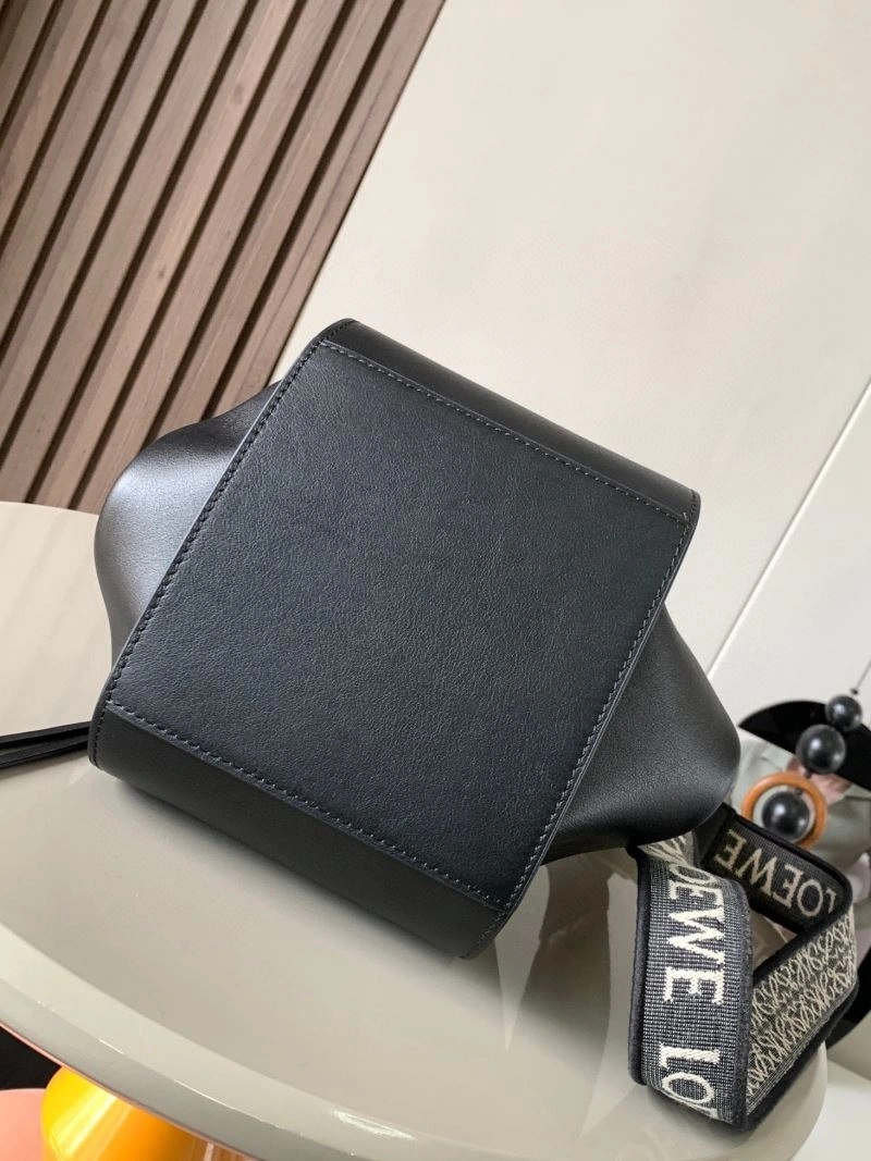 Loewe Hammock Bags SoftTouch 73156