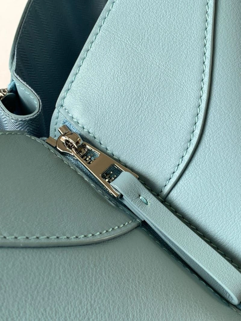 Loewe Hammock Bags Stylish 73148
