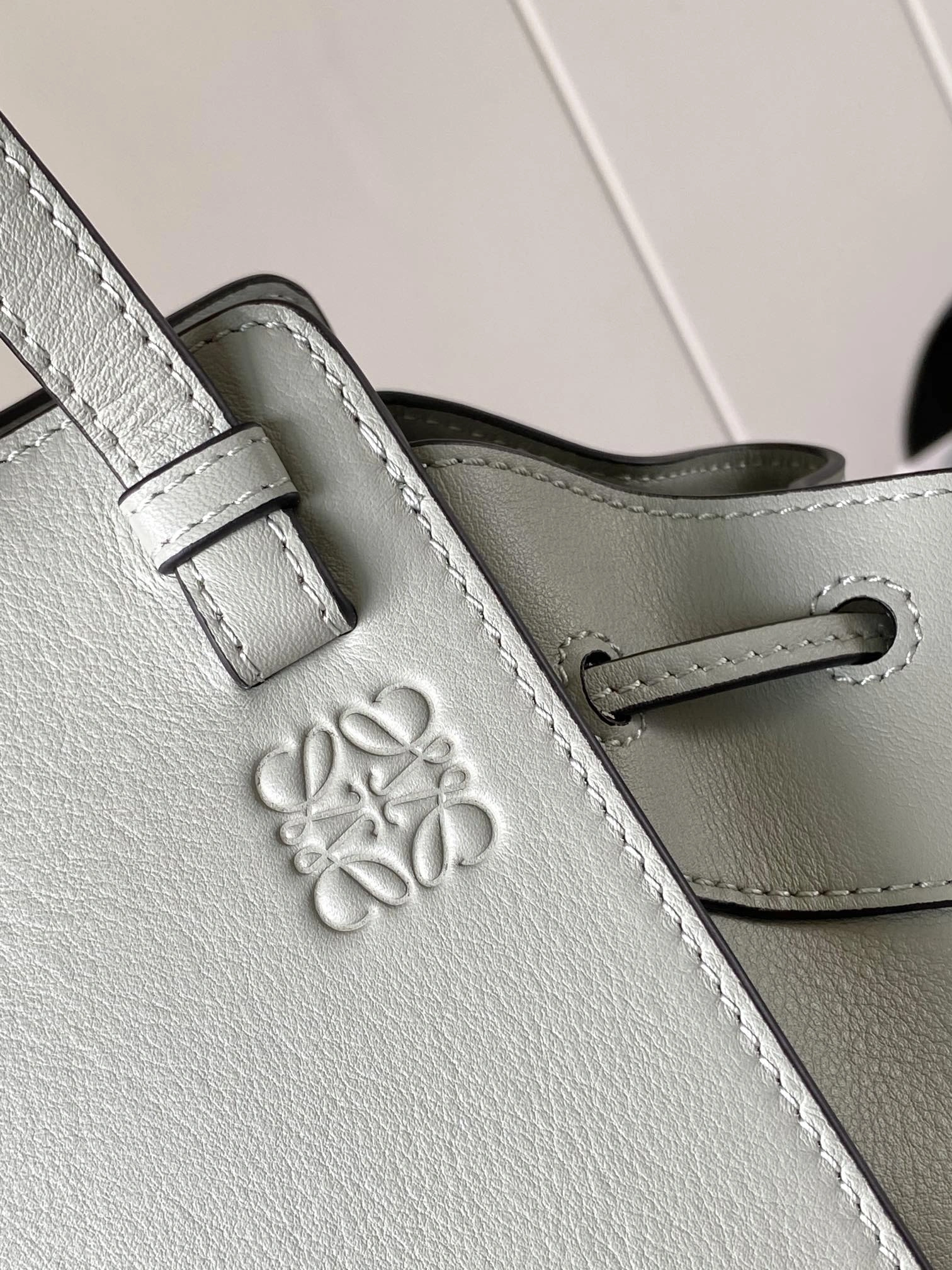 Modern Loewe Hammock Bags 71975