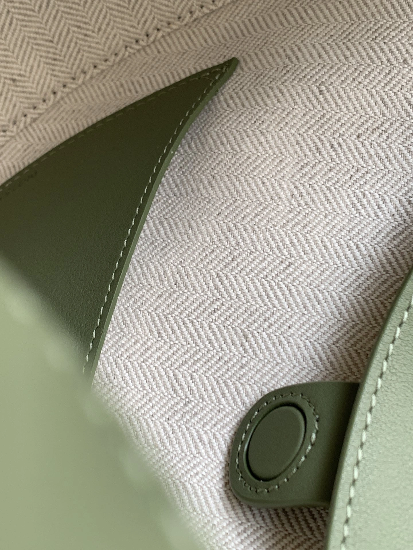 Packable Loewe Hobo Bags 72141