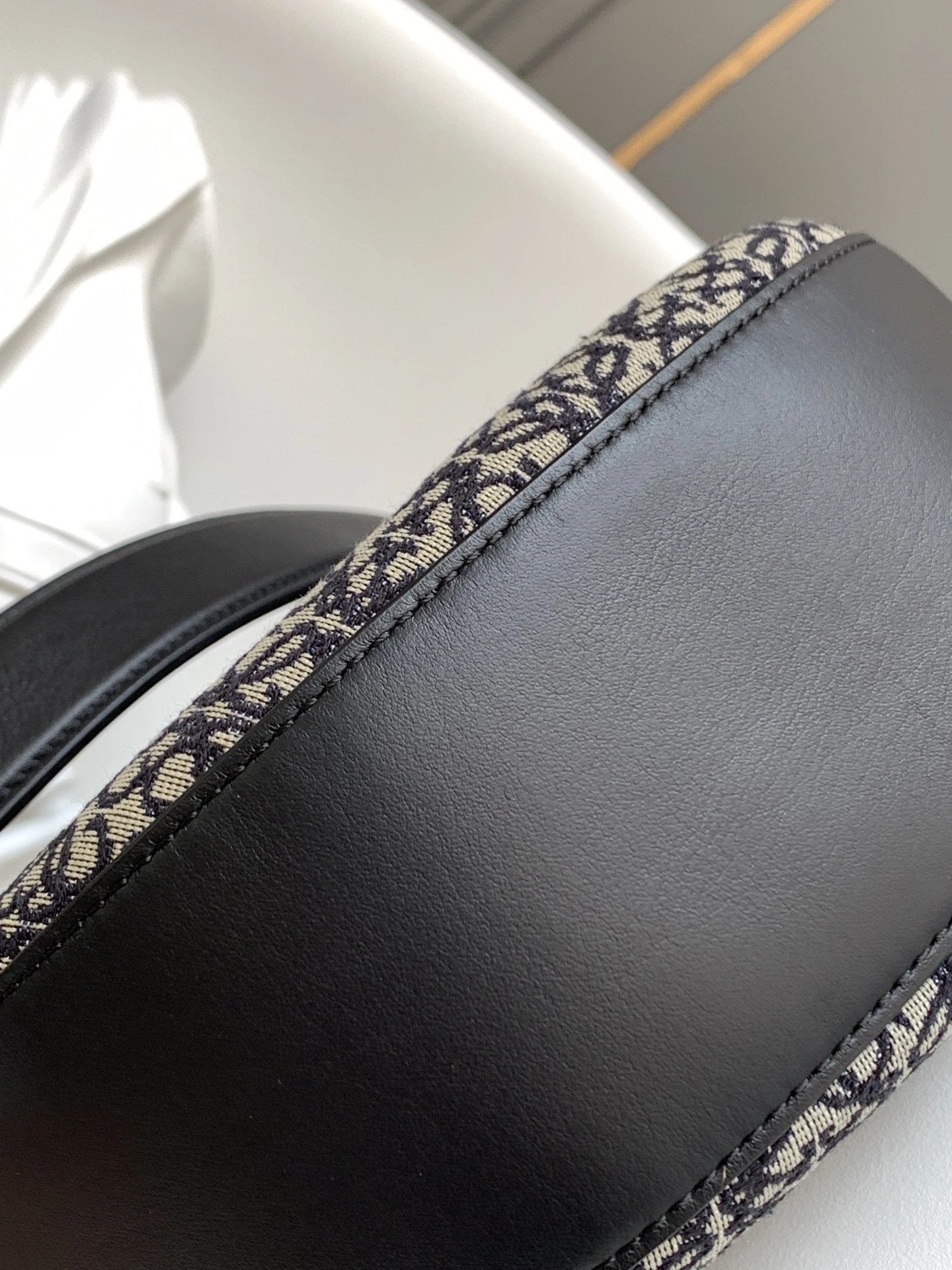 Loewe Hobo Bags Tailored 72130