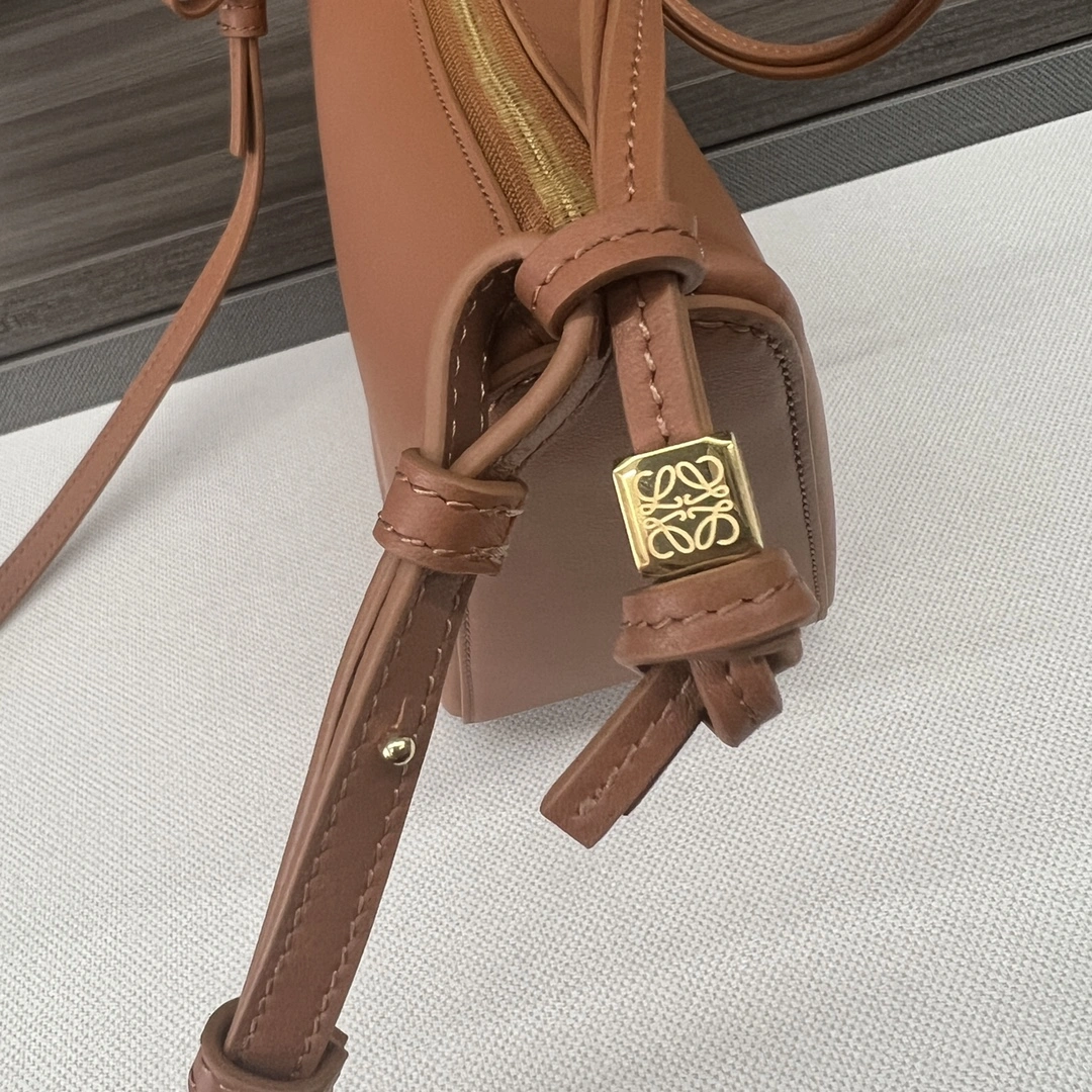 Loewe Hobo Bags MultiPurpose 67198