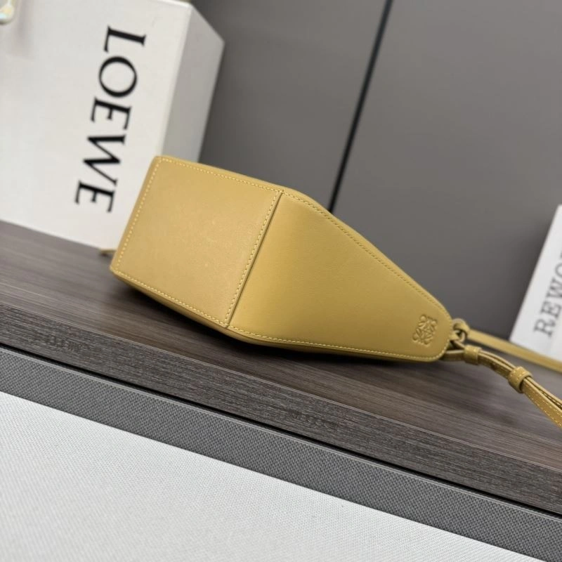 Breathable Loewe Hobo Bags 61611