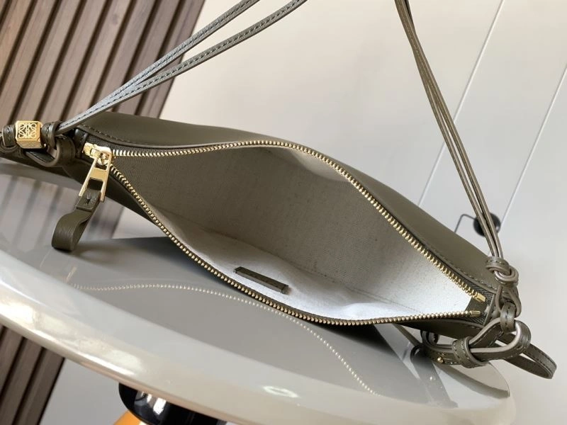 Packable Loewe Hobo Bags 77499