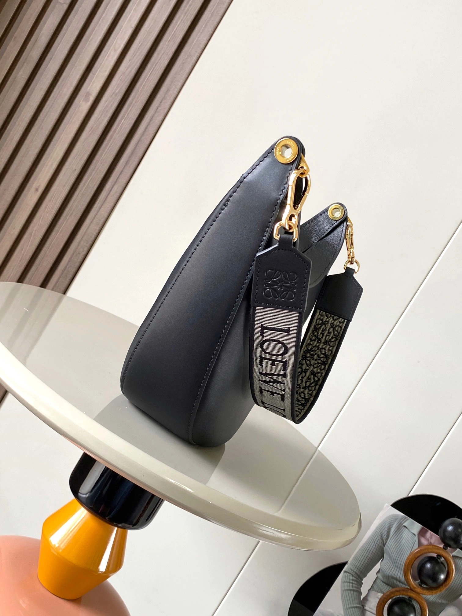Casual Loewe Hobo Bags 71955