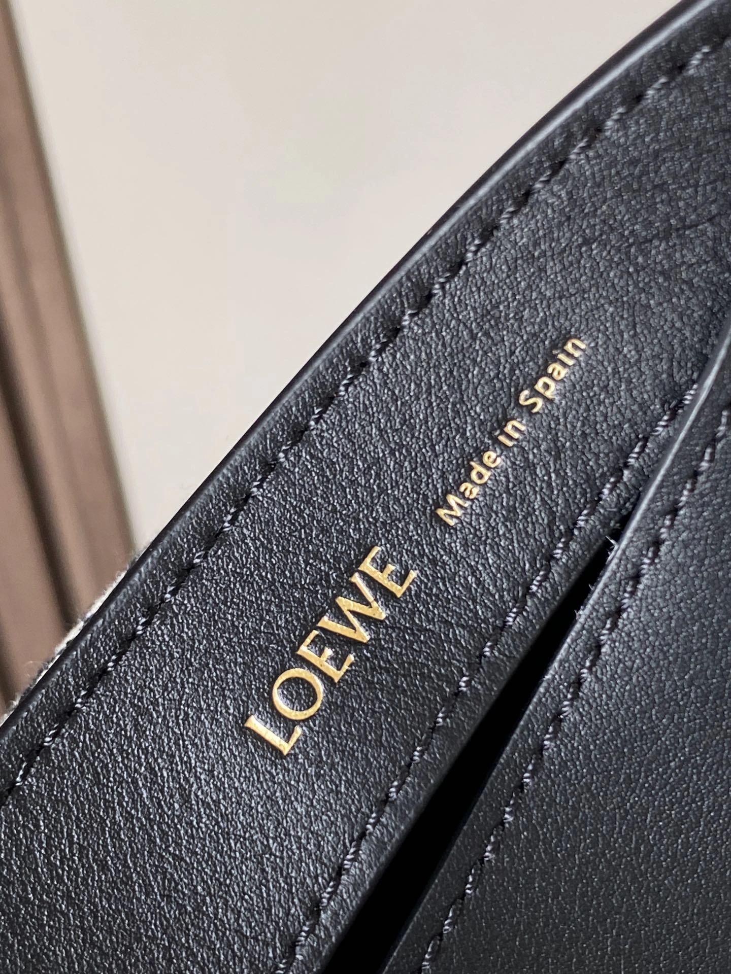 Loewe Hobo Bags Comfortable 72044