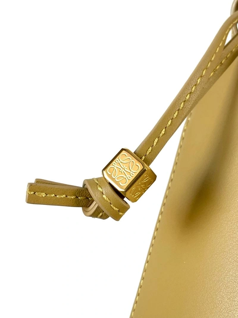 Loewe Hobo Bags Practical 61291