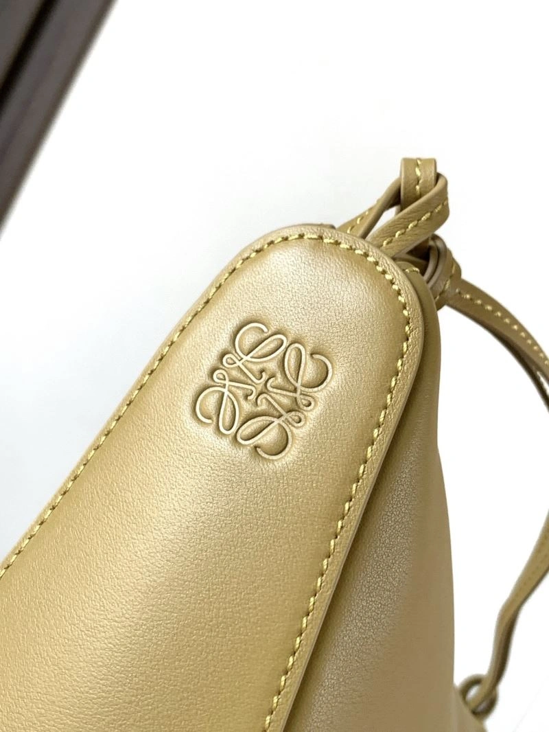 Loewe Hobo Bags Practical 61291