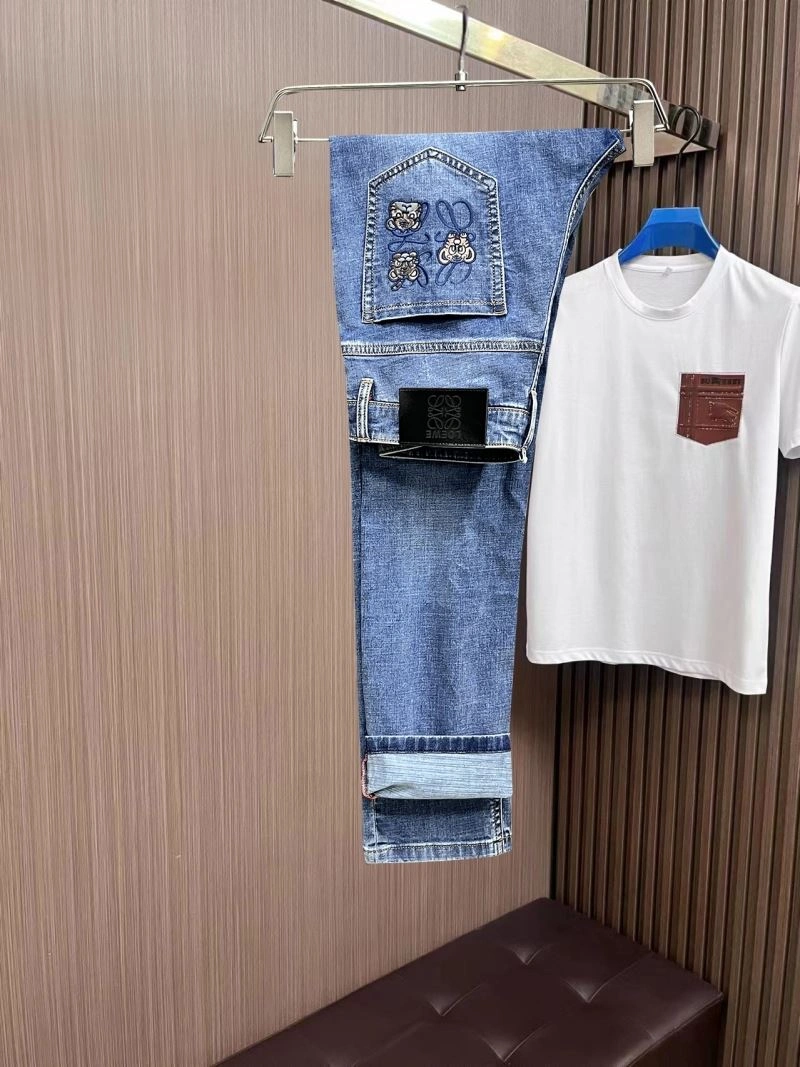 Loewe Jeans Attractive 162741