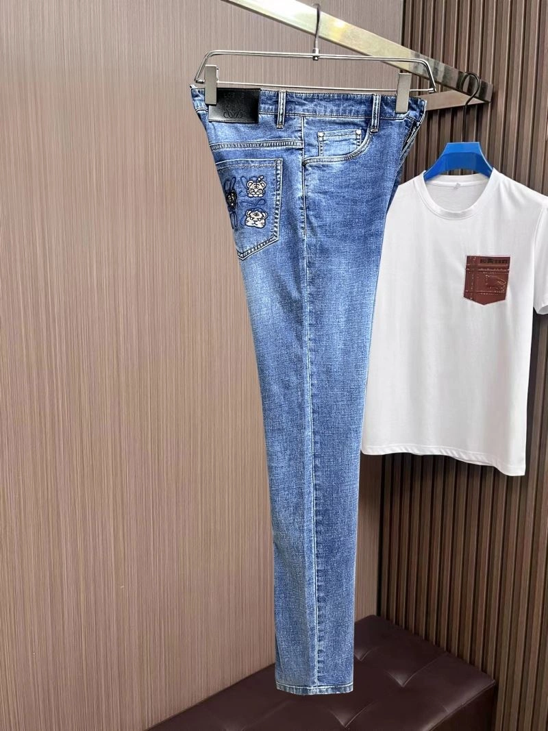 Loewe Jeans Attractive 162741