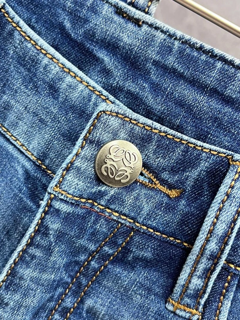 Loewe Jeans Attractive 162741