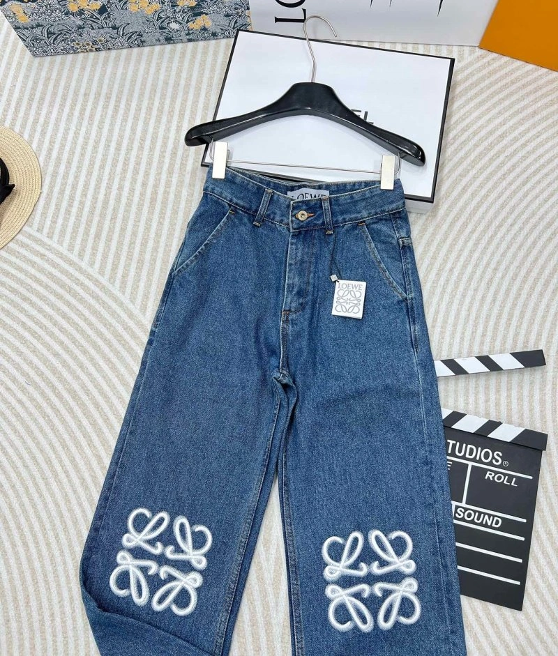 Practical Loewe Jeans 149824