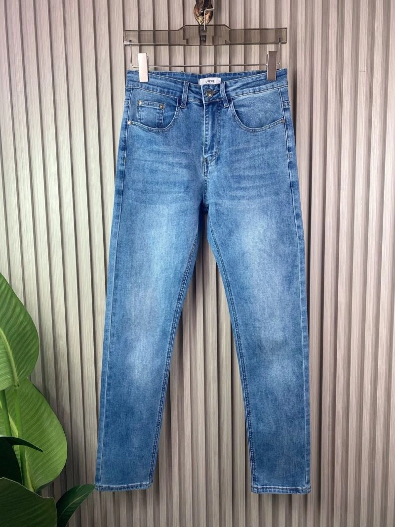 WellDesigned Loewe Jeans 160600