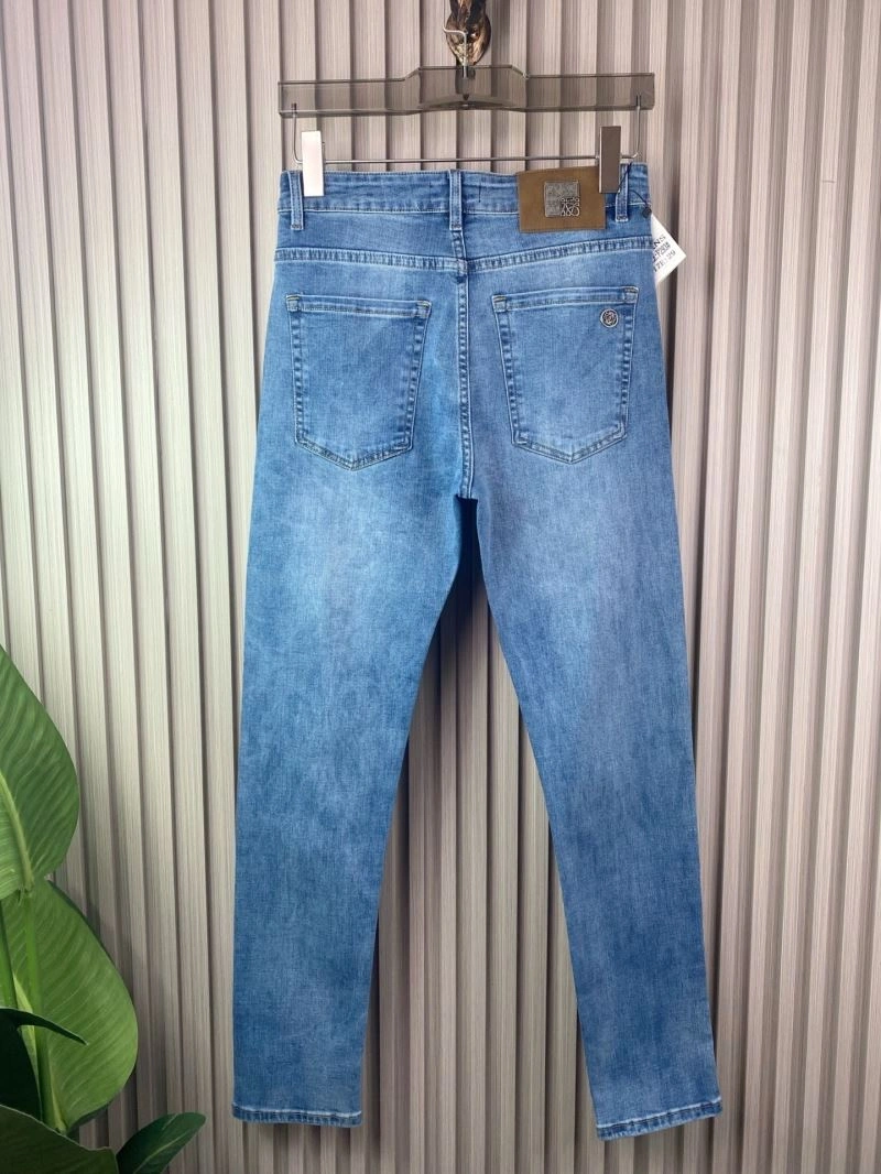 WellDesigned Loewe Jeans 160600