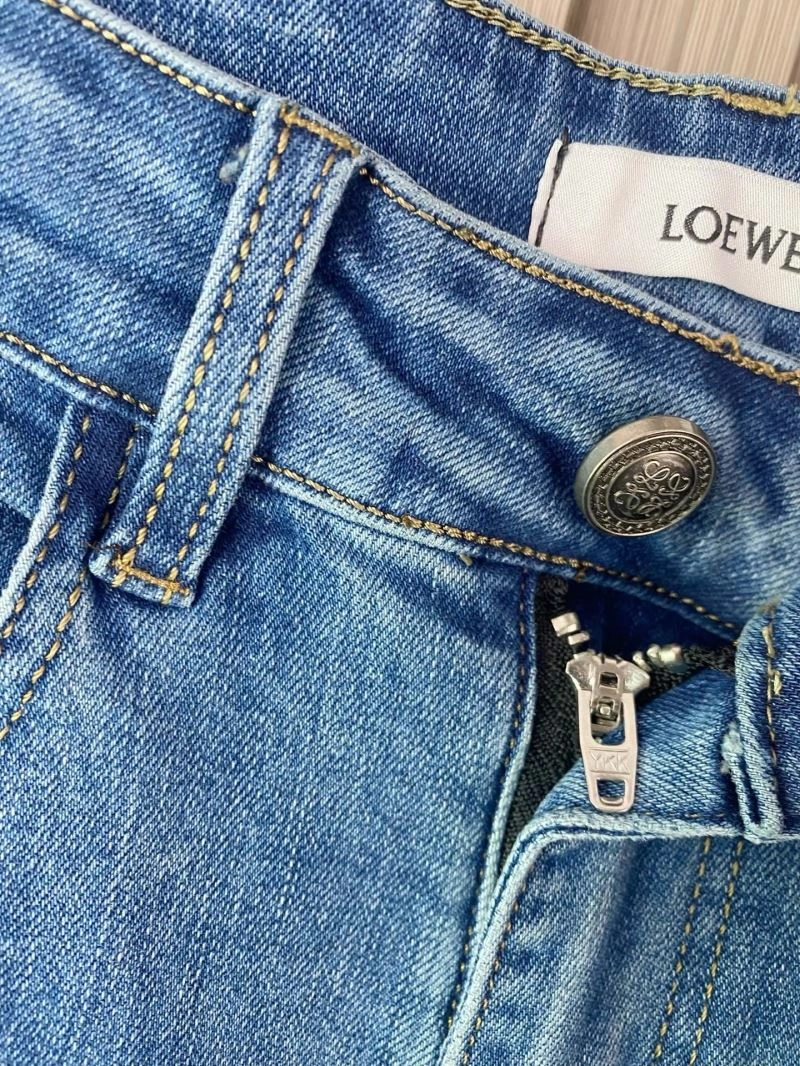 WellDesigned Loewe Jeans 160600