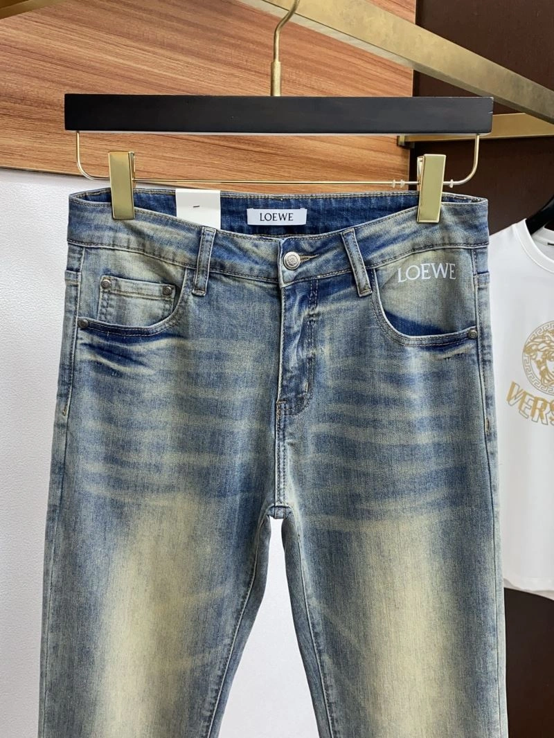 Versatile Loewe Jeans 160586