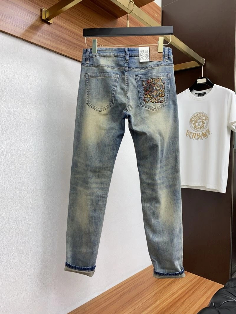 Versatile Loewe Jeans 160586