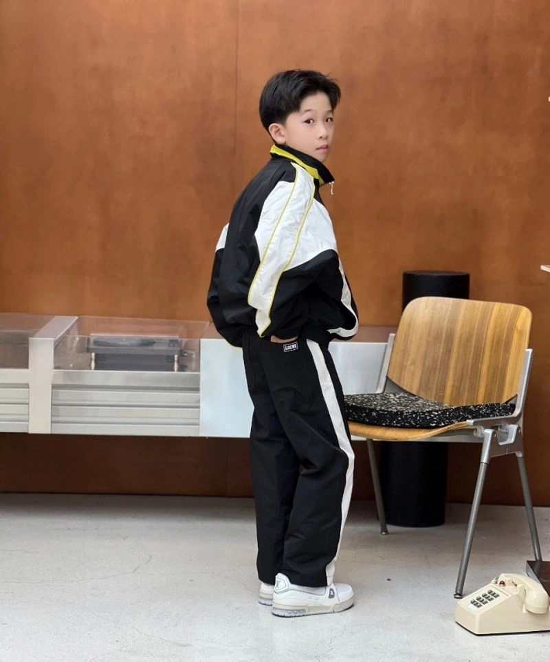 Contemporary Loewe Kids 157869