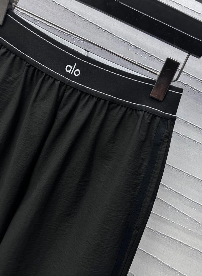 Snug Loewe Long Pants 149790