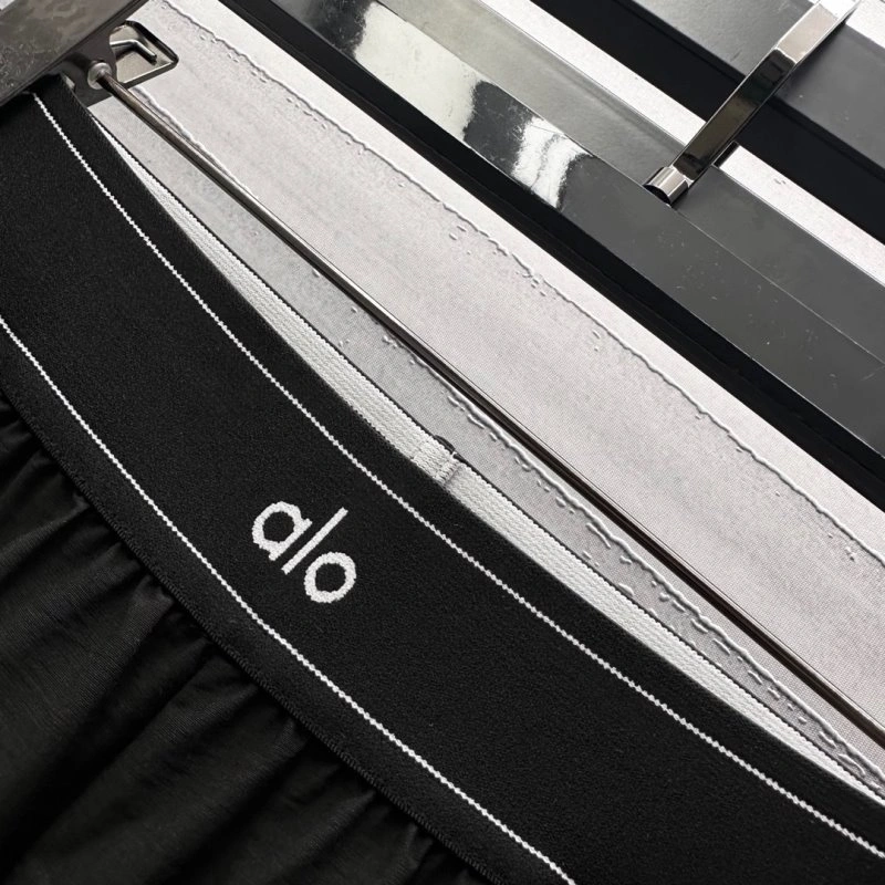 Snug Loewe Long Pants 149790