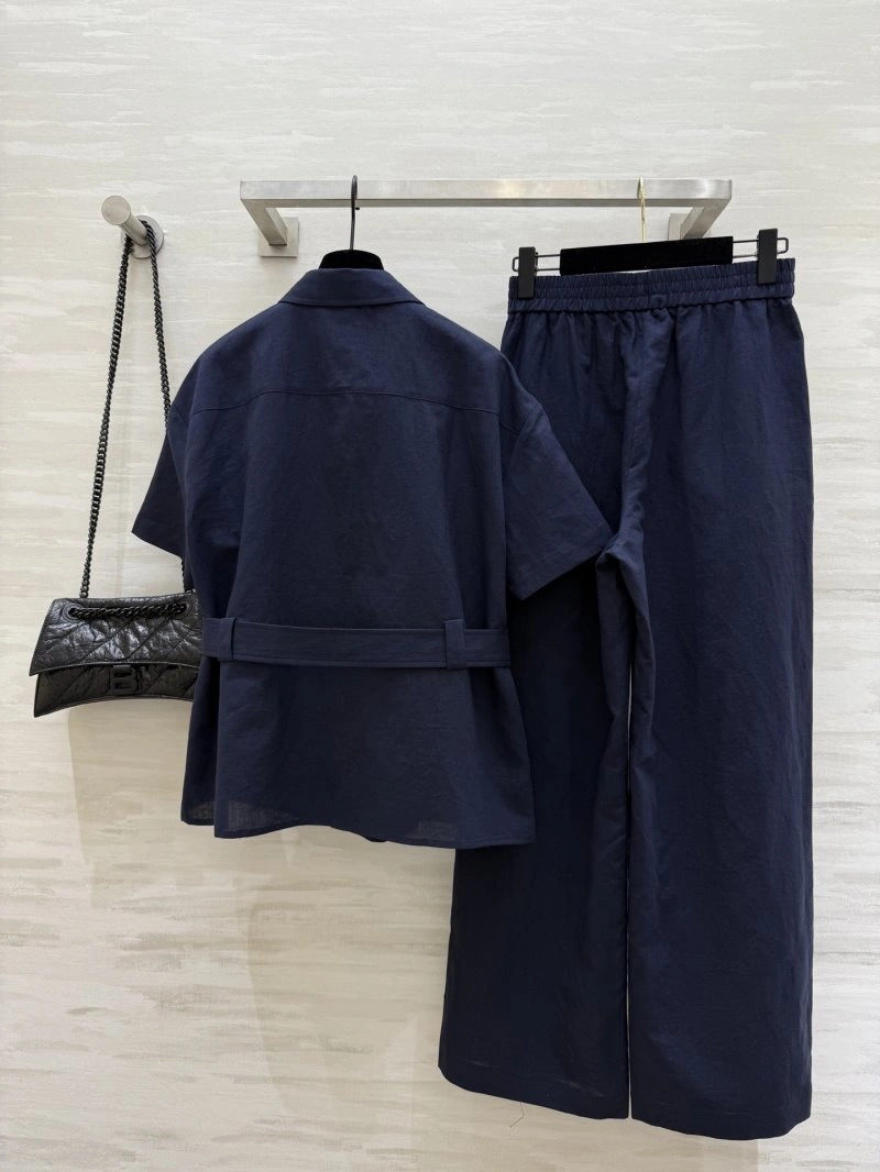 WellDesigned Loewe Long Suits 153130