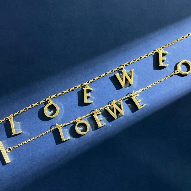 Loewe Necklaces Compact 214175