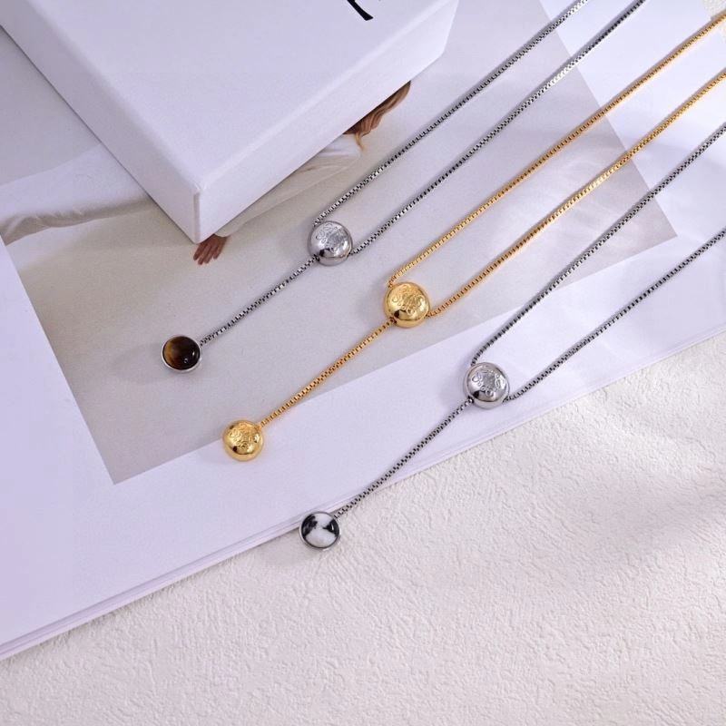 WrinkleFree Loewe Necklaces 211918