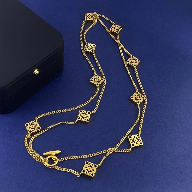 Affordable Loewe Necklaces 211164