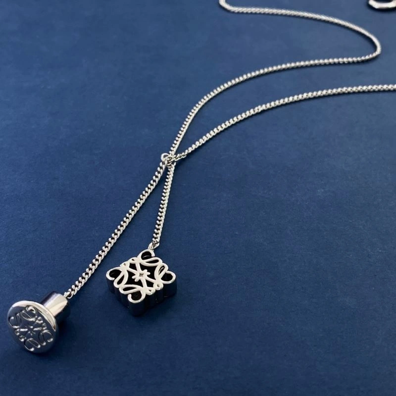 ZipUp Loewe Necklaces 211176
