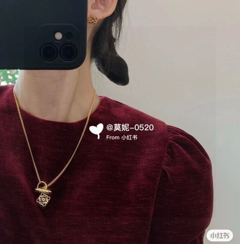 Loewe Necklaces Unisex 209743