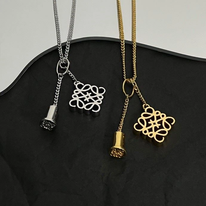 Loewe Necklaces WellDesigned 209247