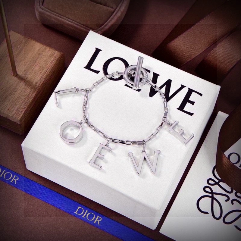 Loewe Necklaces MultiPurpose 207912