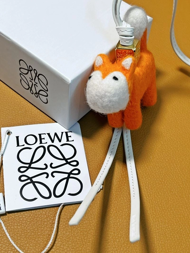 Functional Loewe Ornaments 270384