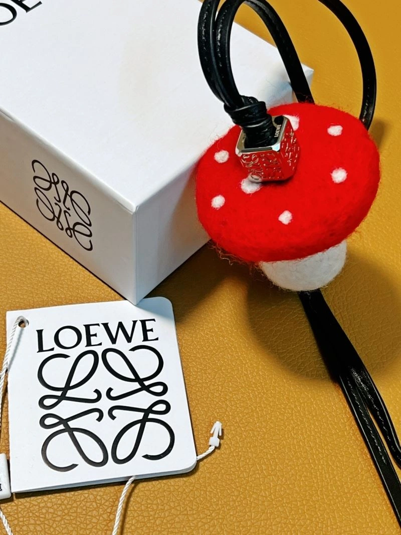 Durable Loewe Ornaments 270383