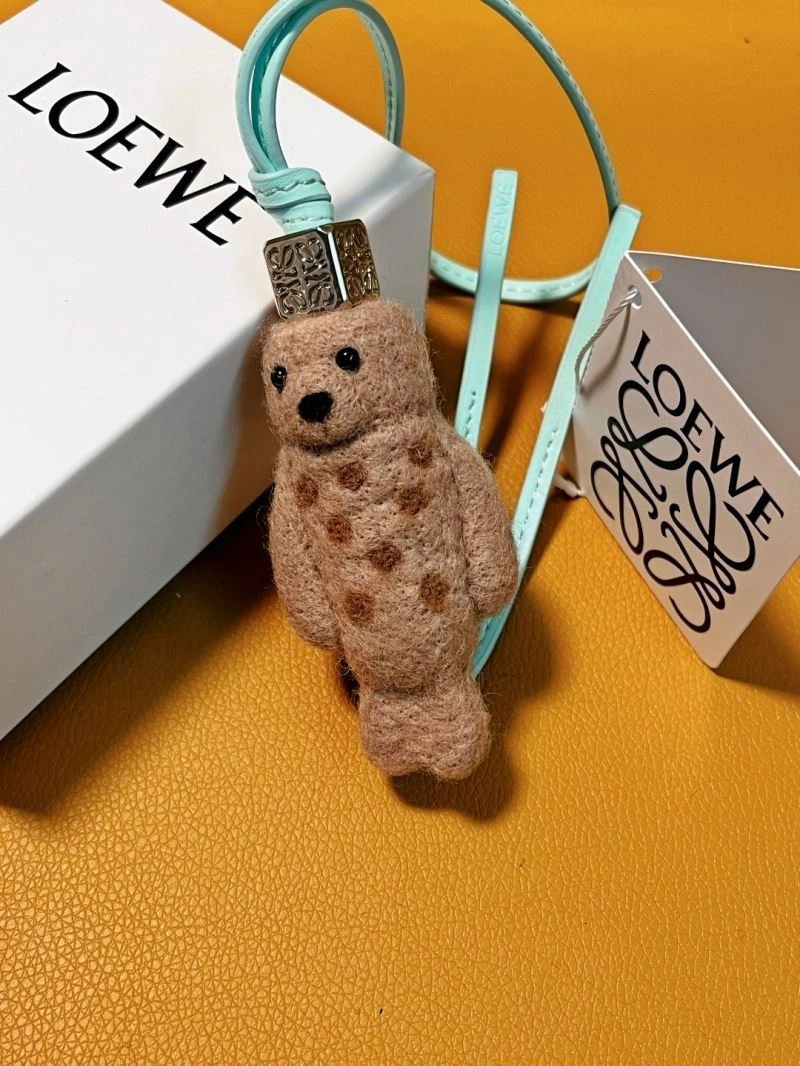 Snug Loewe Ornaments 270379