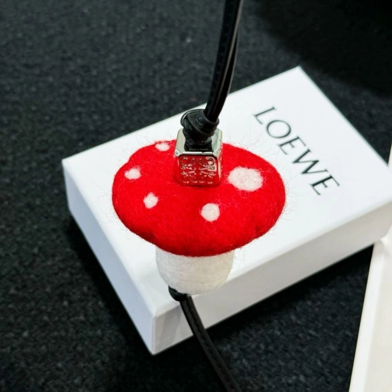 Premium Loewe Ornaments 269557