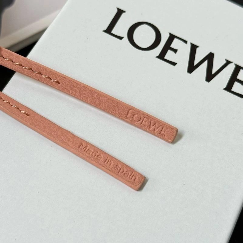 Efficient Loewe Ornaments 269534