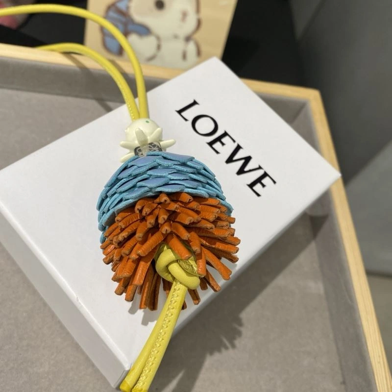 BestValue Loewe Ornaments 269526