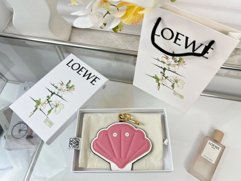 Efficient Loewe Ornaments 270001