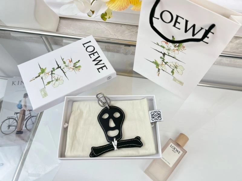 Sleek Loewe Ornaments 269999