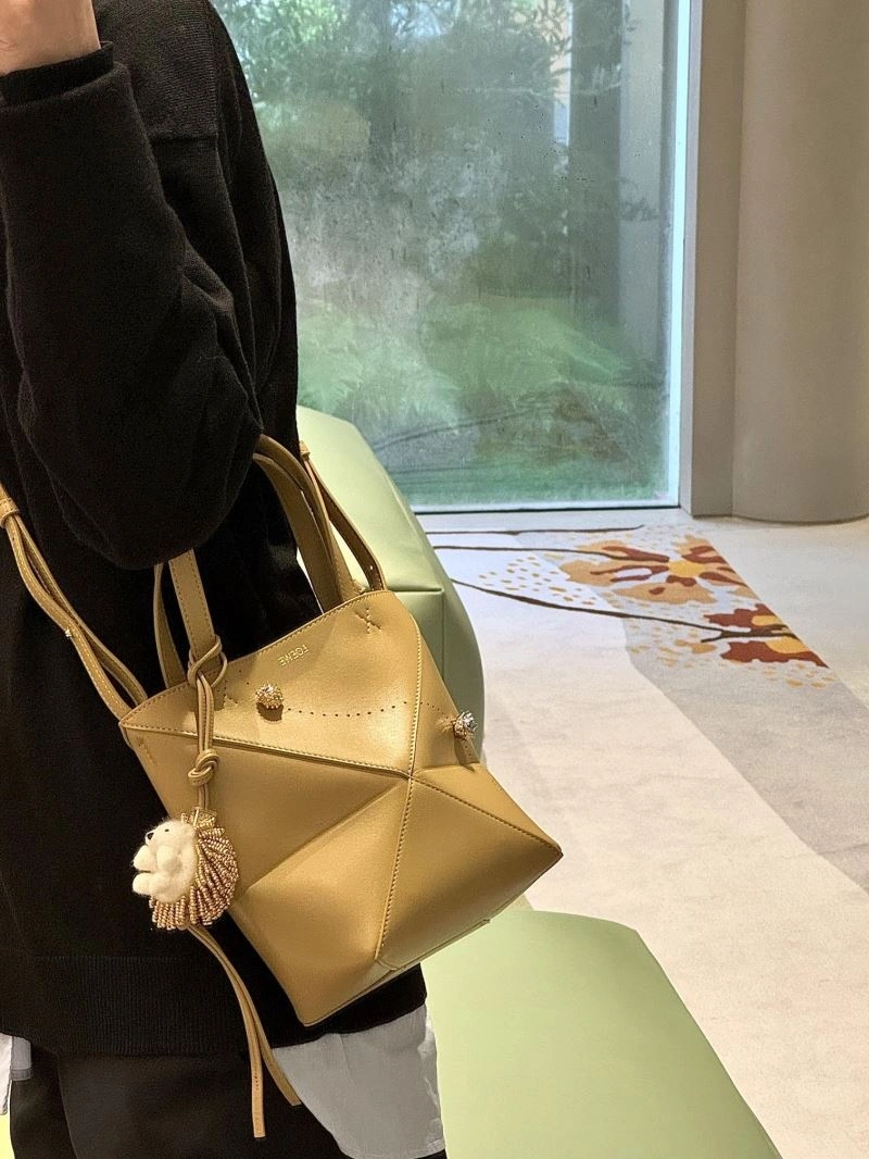MultiPurpose Loewe Ornaments 269706