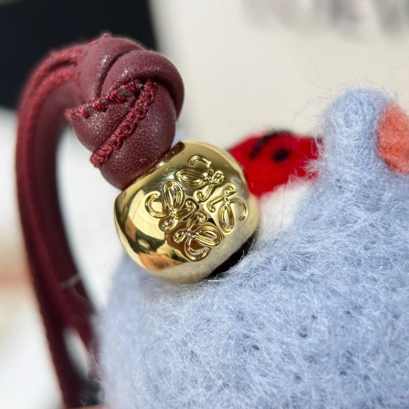 HighPerformance Loewe Ornaments 269710