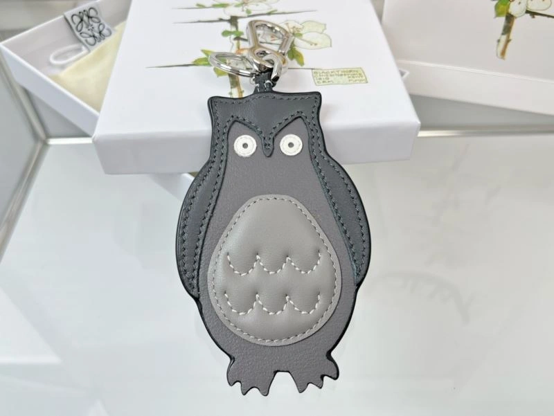 Resilient Loewe Ornaments 269428